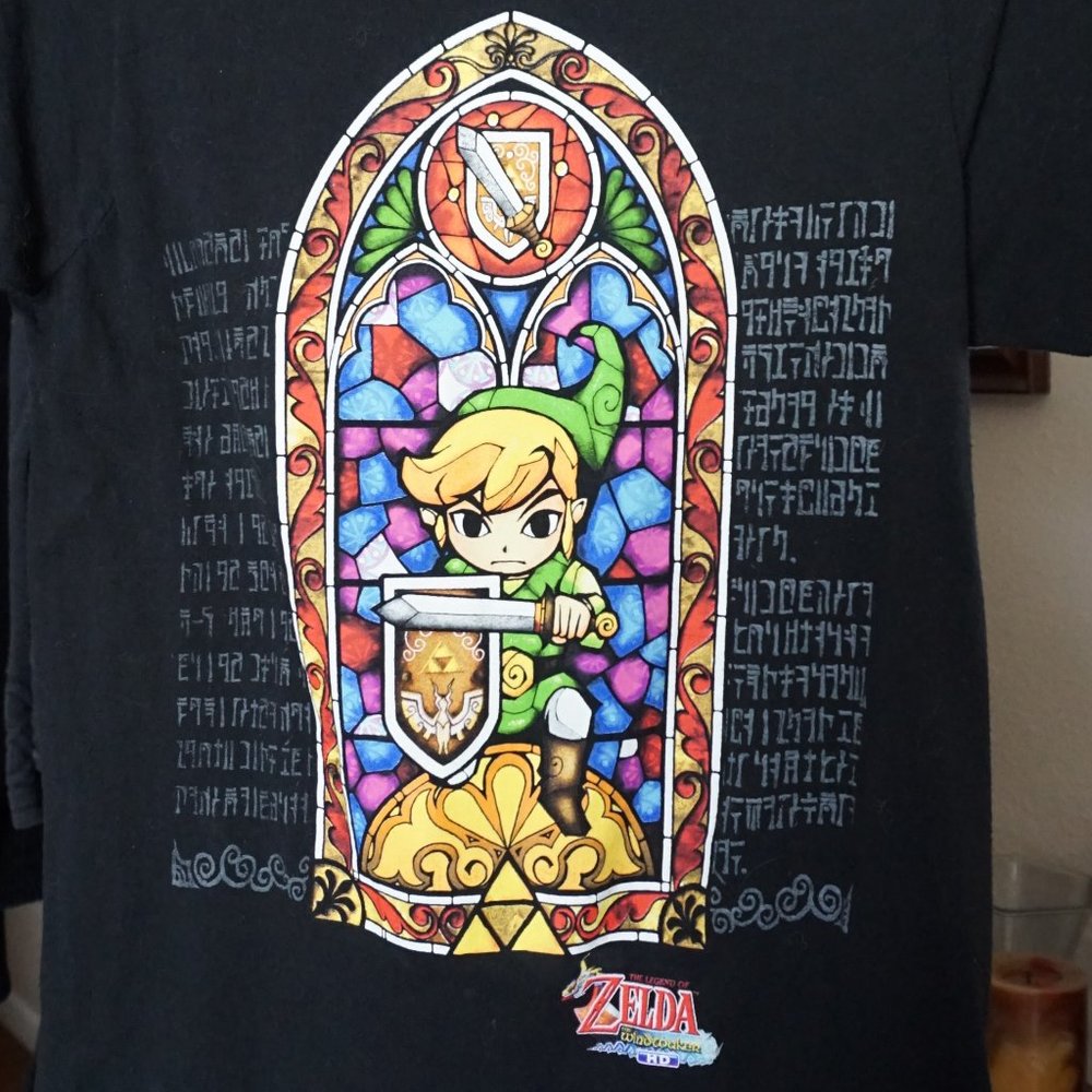 The Legend of Zelda Wind Waker Link Nintendo  T Shirt Small Hot Topic